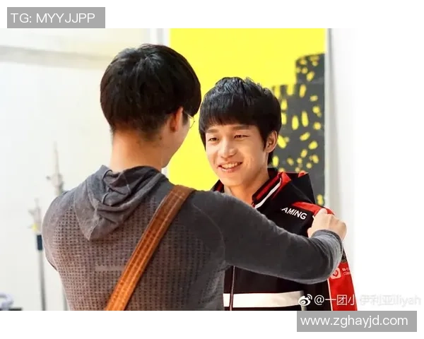 EDG战队的崛起与蜕变:从青涩到巅峰的成长历程揭秘 EDG战队的崛起与蜕变:从青涩到巅峰的成长历程揭秘